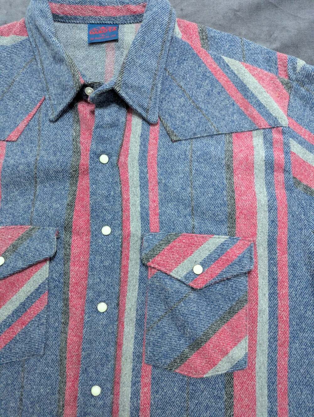Dakota Five Brothers SNap Western Shirt Mens XL Blue red Striped Made USA 24x29 - Picture 2 of 8